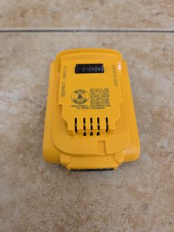 DEWALT 20V Lithium-Ion Battery Pack (open box]