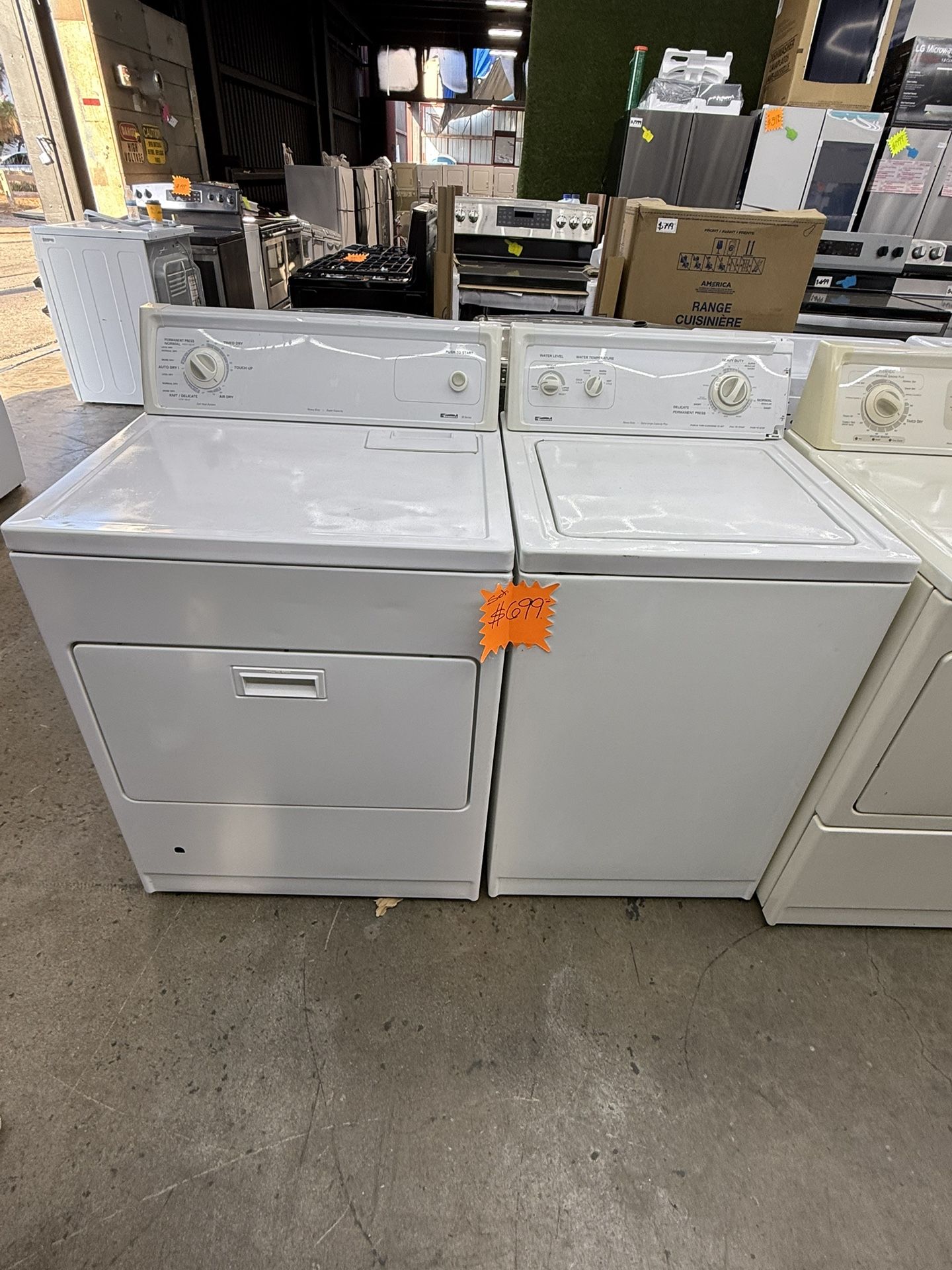 Kenmore washer and gas dryer set