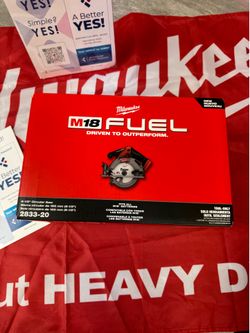 Milwaukee M18 Fuel 6-1/2” Circular Saw
