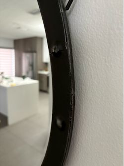 Wall mirror