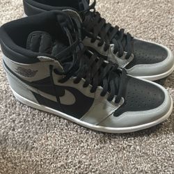 Air Jordan 1 Retro High OG 'Shadow 2.0