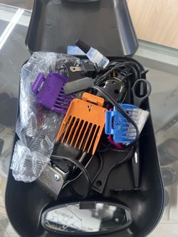 Wahl Clipper and Accessories Bundle