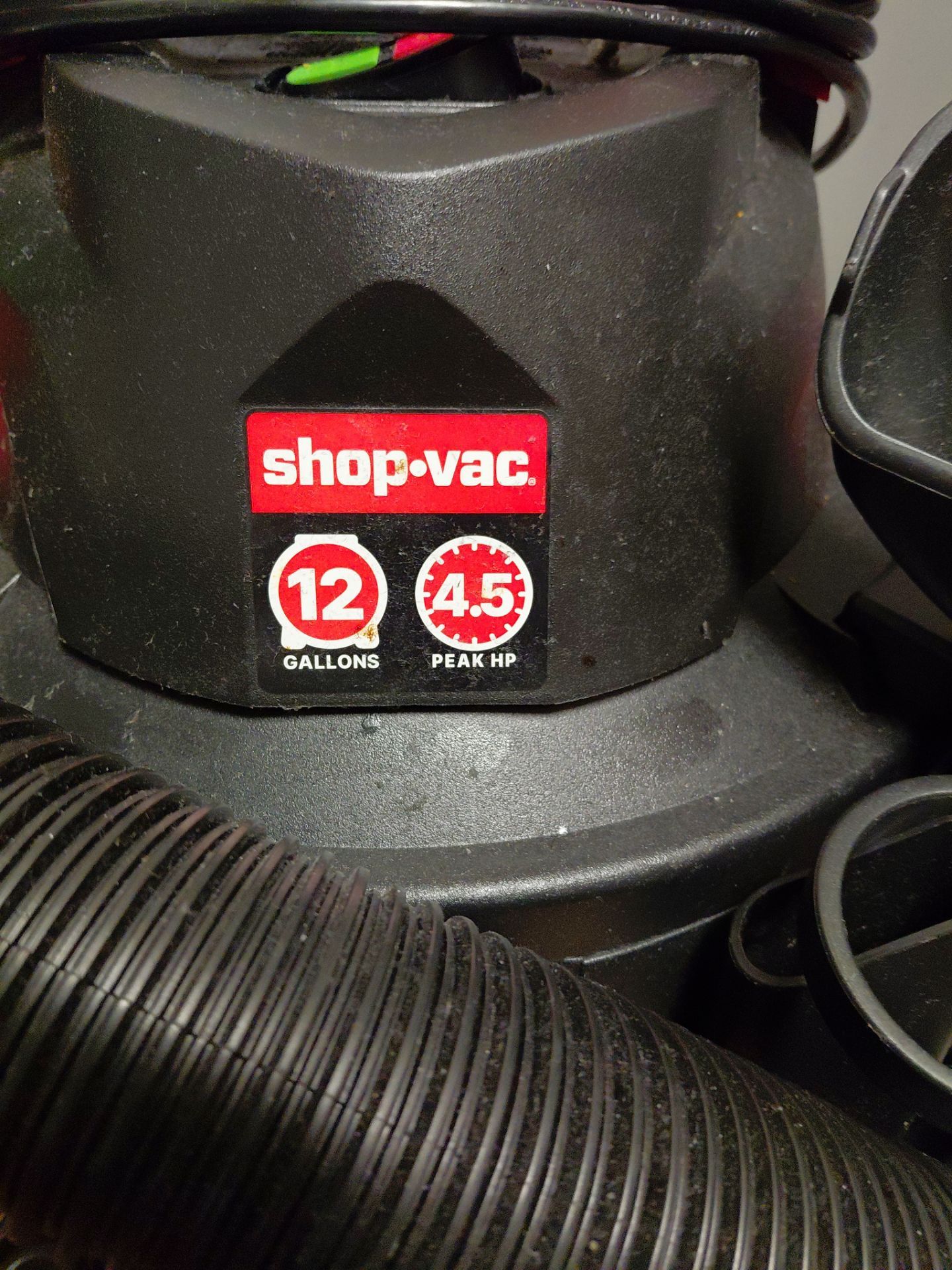Shop-Vac 12 gallons 4.5 pickup HP