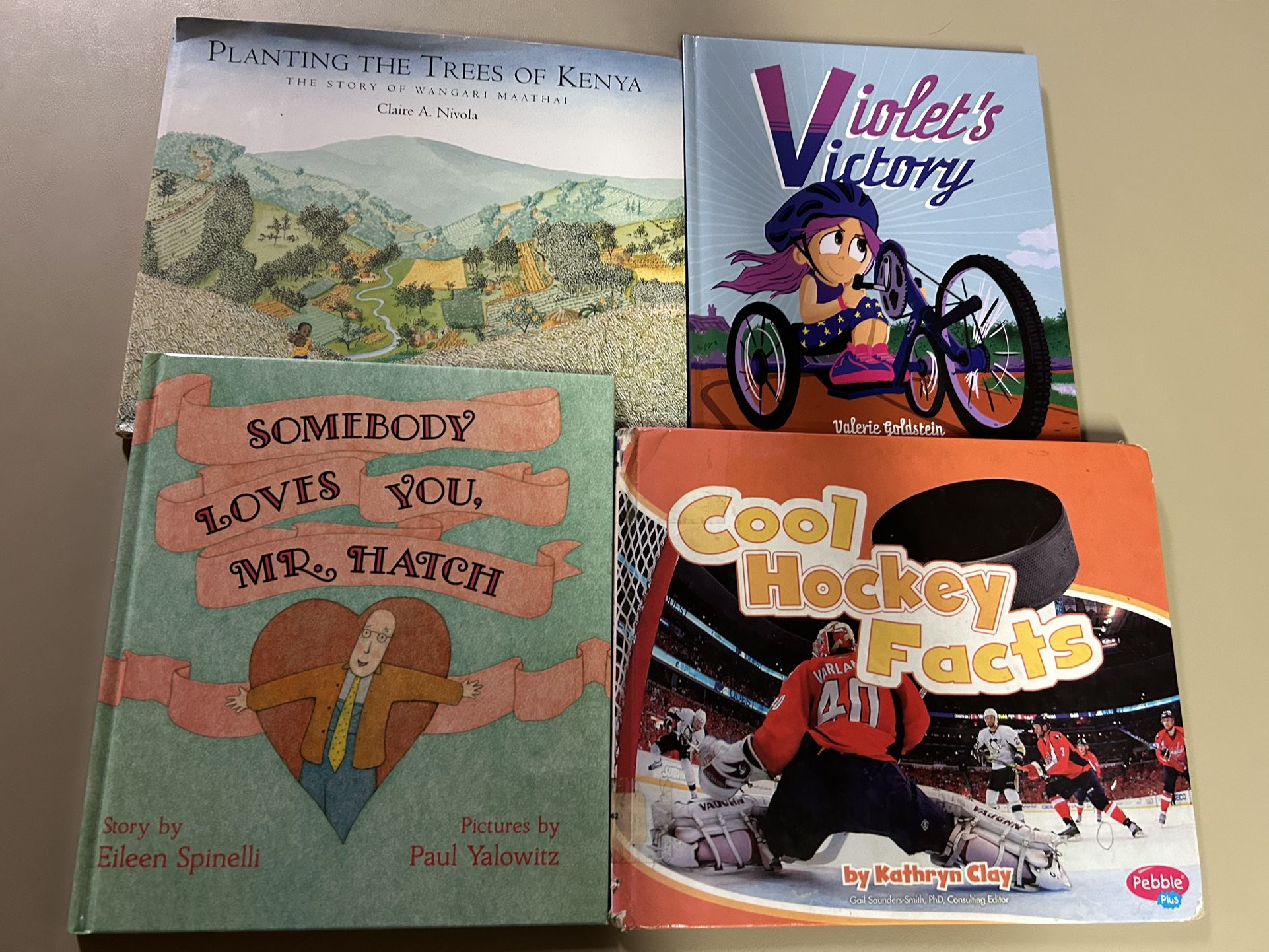 Children's Picture Books Lot Of 4