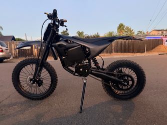 Qronge X1 Spark L big version Emoto Electric Dirt Bike Matte Black