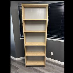 Bookshelf With Adjustable Shelves