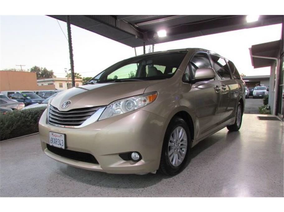 2011 Toyota Sienna