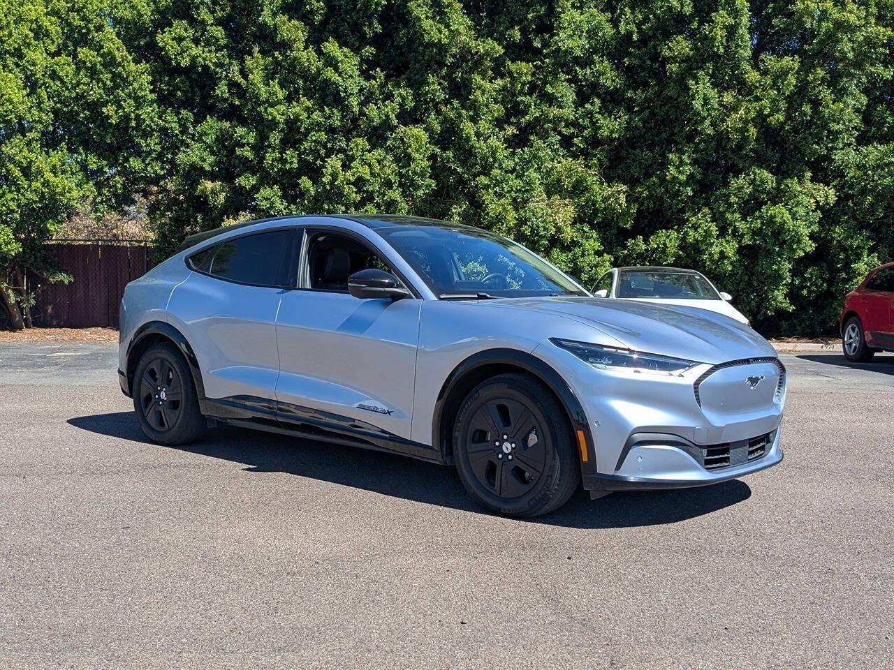 2022 Ford Mustang Mach-E