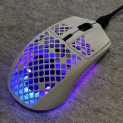 #2656 Steelseries Aerox 3 M-00017 (2022) SNOW Optical Gaming Mouse