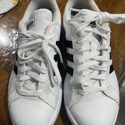 Adidas Size 6.5 With Cloud Foam Confer Like New!