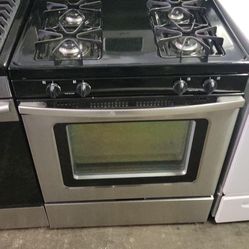 Amana Gas Stove 