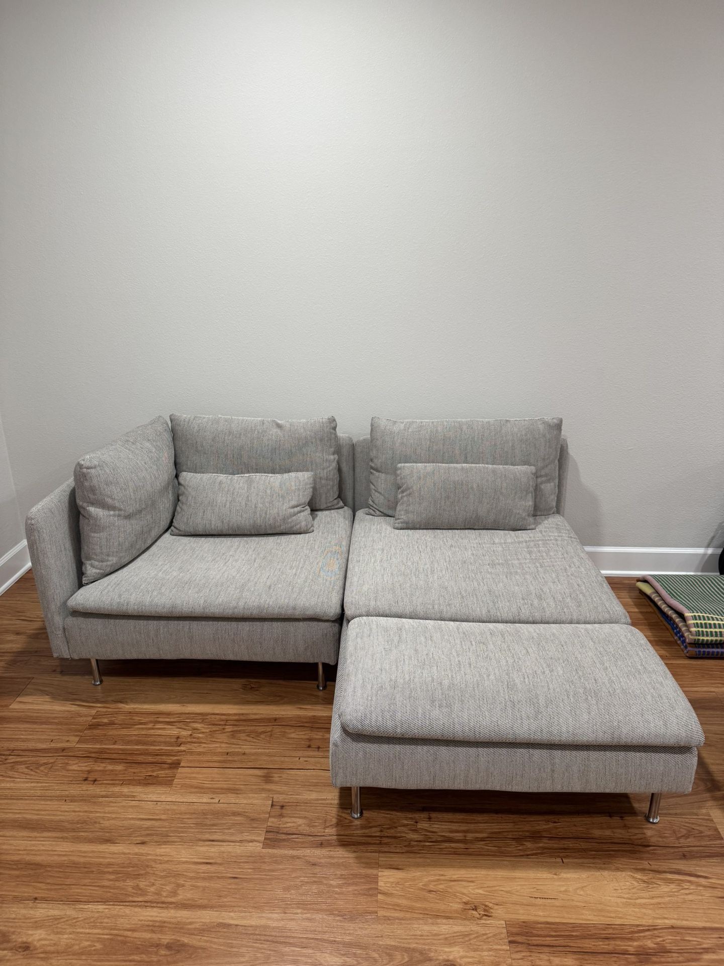 IKEA SODERHAMN Sofa (Corner & Chaise)