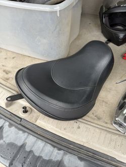 Harley Dyna Seat