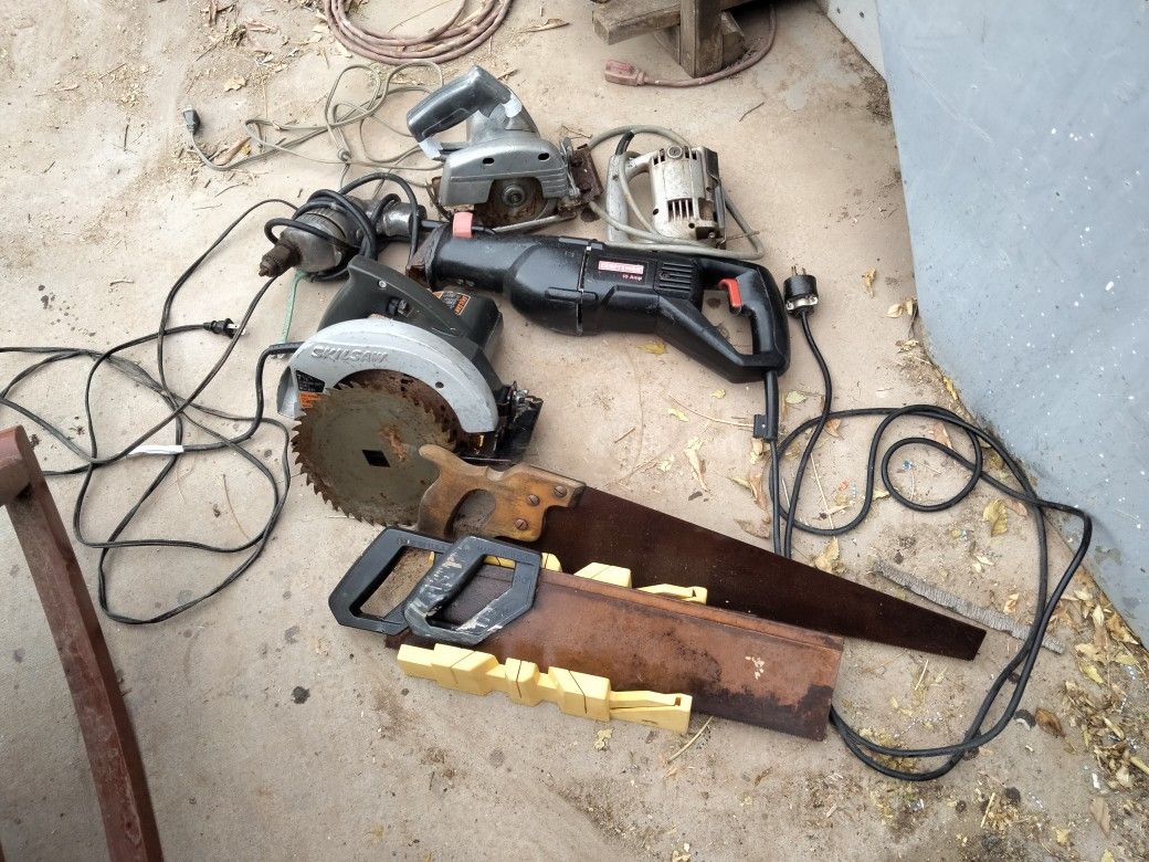 Power Tool Bundle And Miter Jig/Saws