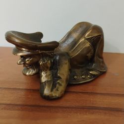 VINTAGE BRASS SEA  CAPTAIN PIPE REST 
