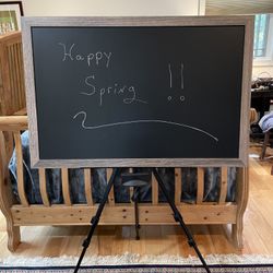 Wet Erase Liquid Chalkboard w/ Folding Tripod 