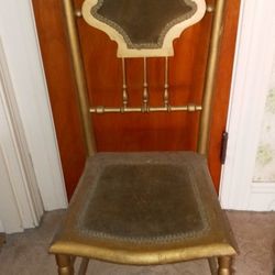 Girls' Princess Chair