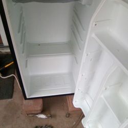 Mini Fridge Works Great