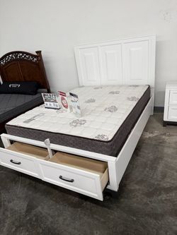 New Queen bed frame with mattress