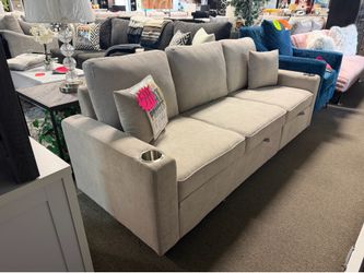 Sleeper sofa! Easy financing! ✅💚📱