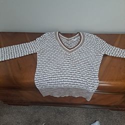 Veronica Beard Long Sleeve Vneck