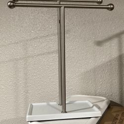Hand Towel And Jewelry T-Stand