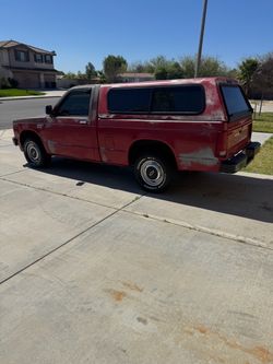 (CAMPER ONLY) 1(contact info removed) 1st generation s10 CAMPER short bed