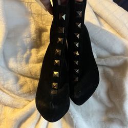 Size 6.5 Studded Black Booties 