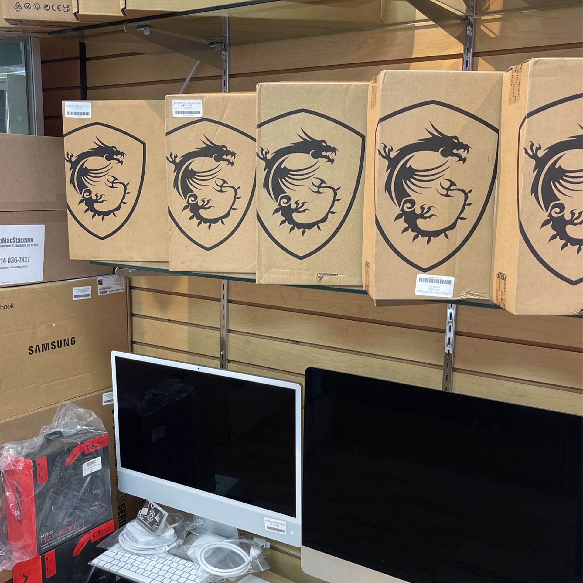 Msi Prestige 15” Core i7 32gb Ram Tb Ssd GTX 1650