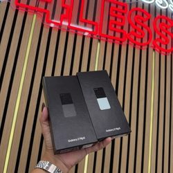 Samsung Flip 5Unlocked 