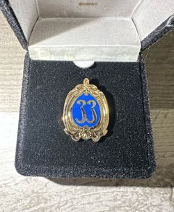 Club 33 pin
