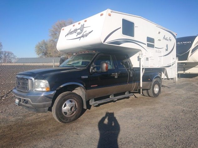 2008 Artic Fox Truck Camper 1150