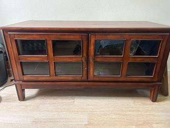TV cabinet
