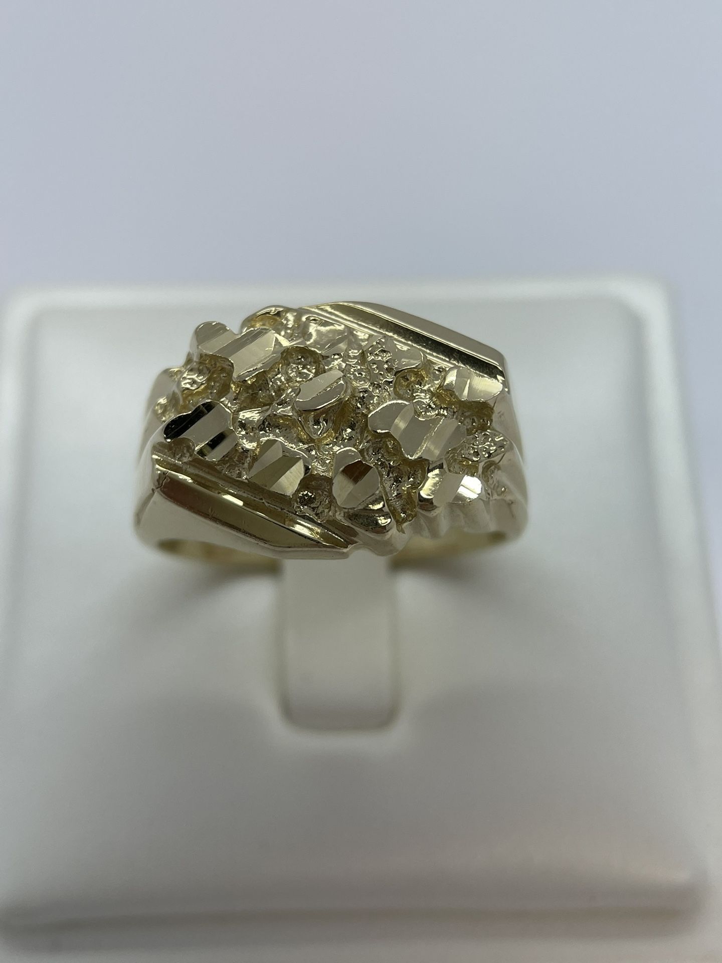 14k Gold Nugget Ring. New. 