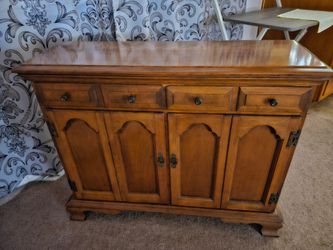 Vintage, California Shops Solid Maple Sideboard Buffet
