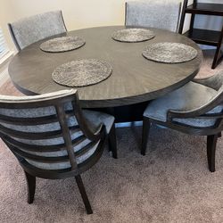 Dining table for Sale in Dallas, TX - OfferUp