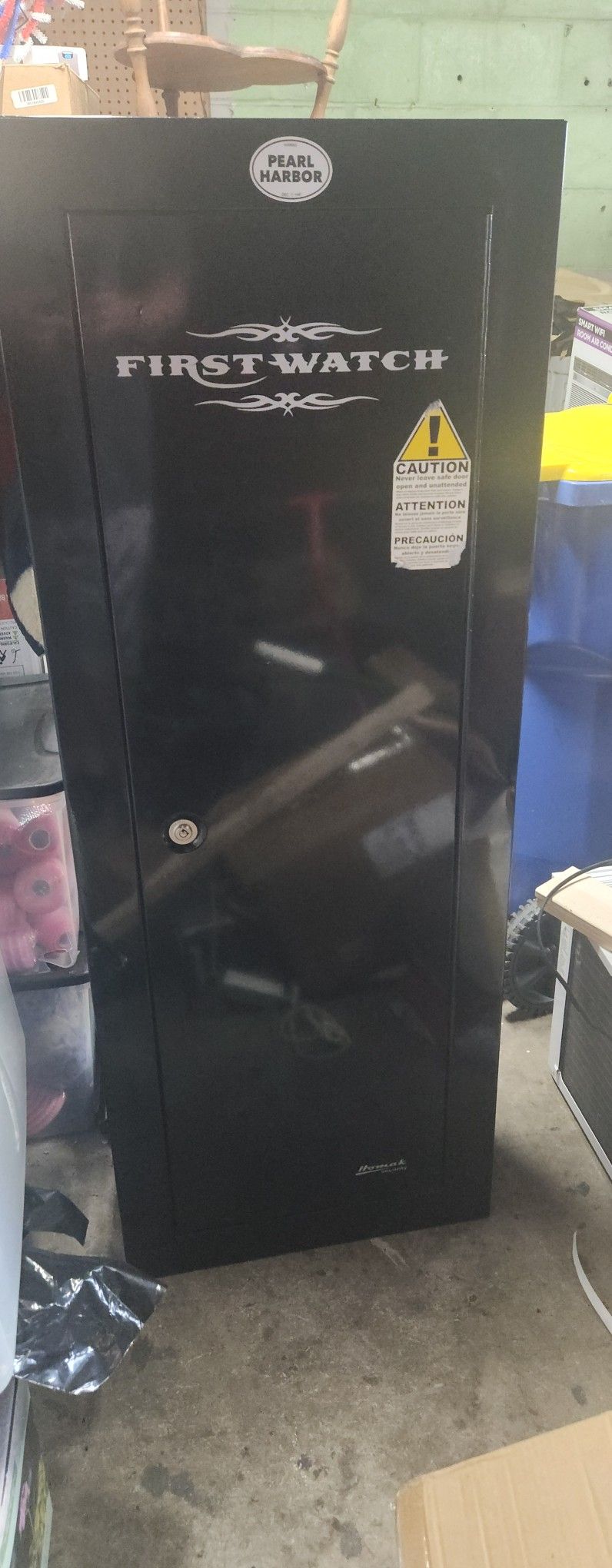 First Watch 8 Gun Safe