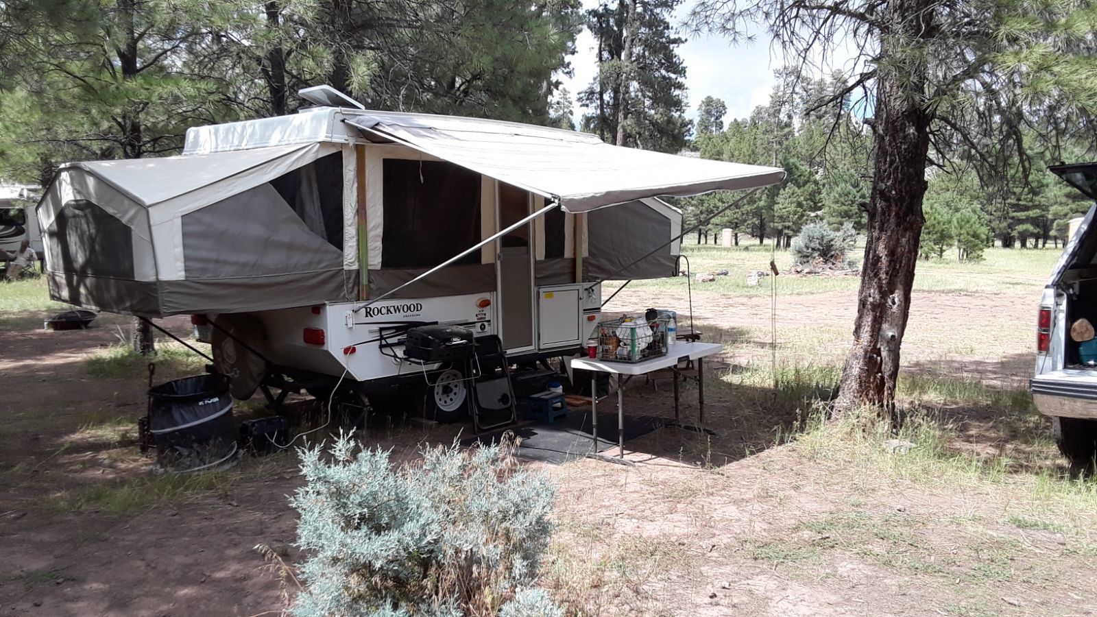 2011 Forest River Rock wood Freedom Pop Up Trailer 