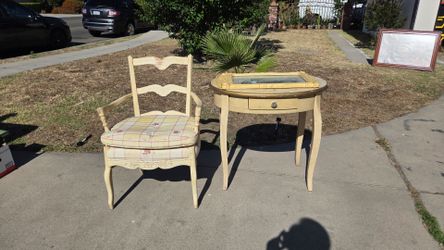 Vintage 3pc. Vanity