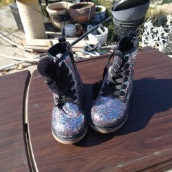 Little Girl Sparkly Boots