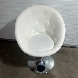 Vanity chair 