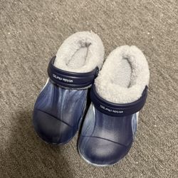 Stride Rite kids cozy blue clogs