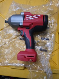 MILWAUKEE M18 BRUSHLESS 1/2" HIGH TORQUE IMPACT FRENCH (TOOL ONLY) PRICE IS FIRM