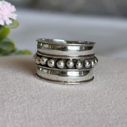 925 Sterling Silver Ring  (Size 8 )