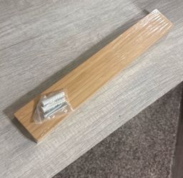 Magnetic knife wall holder
