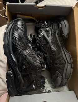 Balenciaga runners
