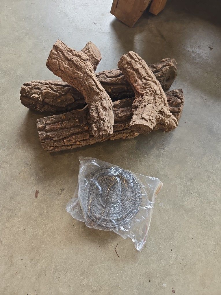 Gas Fireplace Logs
