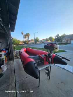 9' Inflatable Boat with 4hp Four-stroke Outboard Motor