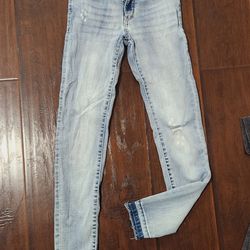 Girls distressed Levi's skinny jeans size 9