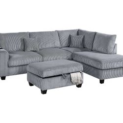 GREY RIGHT SIDED CHAISE SECTIONAL WITH OTTOMAN 